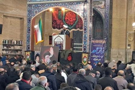 حضور در خیابان مهم‌ترین جبهه امروز است