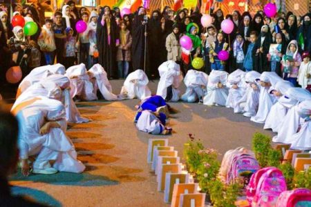 هیدج دختران شهید میناب را الگو کرد