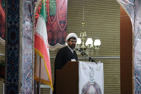 امروز مهم‌ترین معروف، حفظ انسجام ملی است