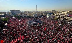 قافله سالار عشق به خیابان آزادی رسید