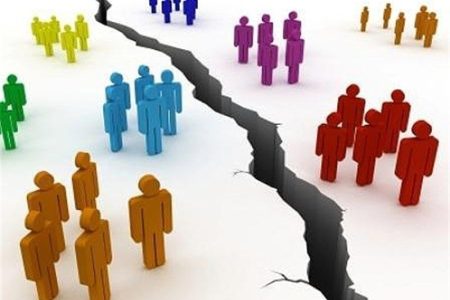 فقر اقتصادی زمینه‌ساز آسیب‌های اجتماعی است